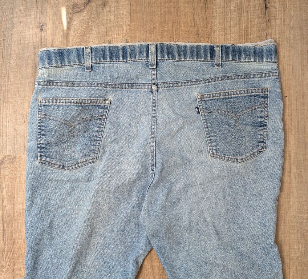Vintage 1983 Levis Skosh More Room Jeans 42x28 Thrashed Distressed Made in US - Picture 4 of 12
